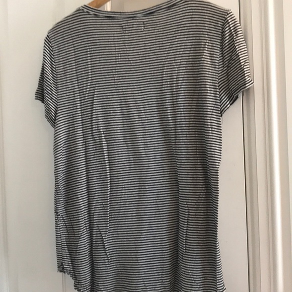 Hollister Stripped T-Shirt Size Small - Picture 2 of 5
